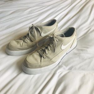 Nike canvas style shoes